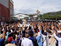 Masyarakat Lampung menyambut Capres  Prabowo dengan Gempita