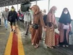 Warga Nahdiyin Lampung Dg jumlah 25.000 Acara Haslah Muslimat Di GBK jakarta