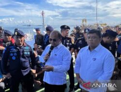 KKP ungkap dua kapal diduga sedot pasir ilegal di perairan Batam