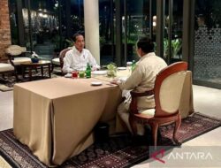 Jokowi akui bicara politik saat santap malam dengan Prabowo