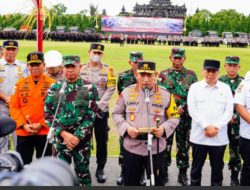 Kapolri dan Panglima TNI Pimpin Apel Gelar Pasukan Operasi Lilin Agung 2024 di Bali