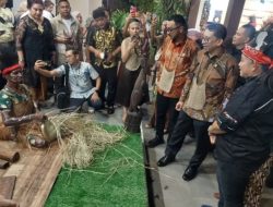 Menbud Fadli Zon:Noken Papua Memilki Potensi Ekonomi dan Inovasi